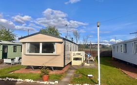 Two Bedroom Willerby Parkhome In Uddingston, Glasgow